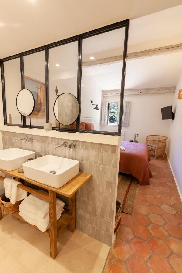 Domaine De La Xavoliere Hotel Saint-Cezaire-sur-Siagne Luaran gambar
